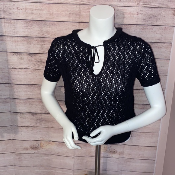 Pins And Needles Black Short Sleeve Sweater Size Medium - Picture 4 of 6